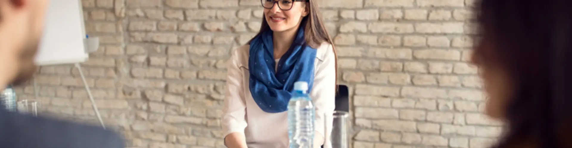 Image with people in a business room