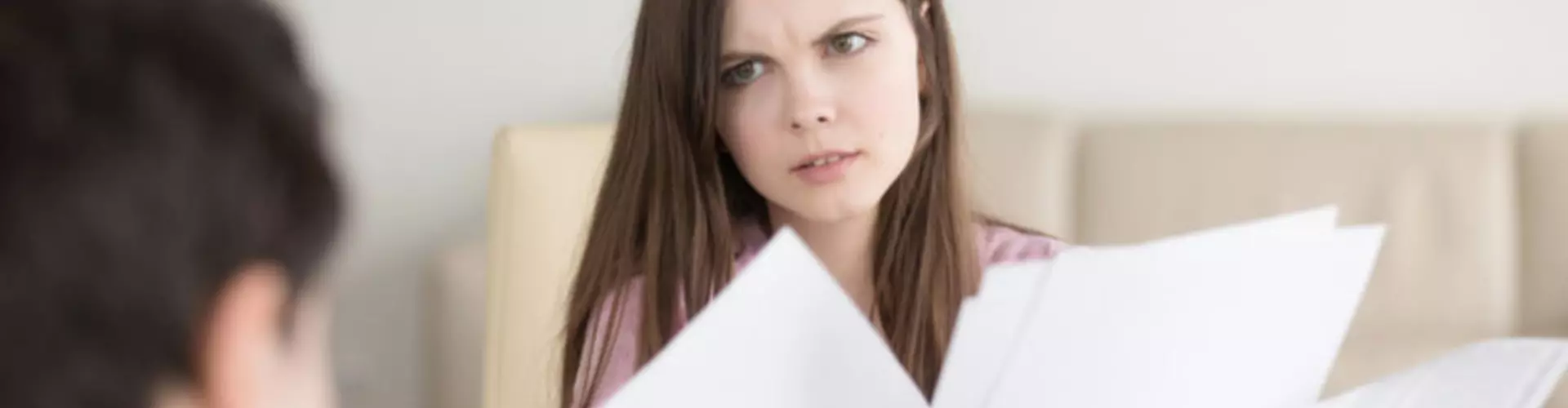 8 signs your coworker is toxic