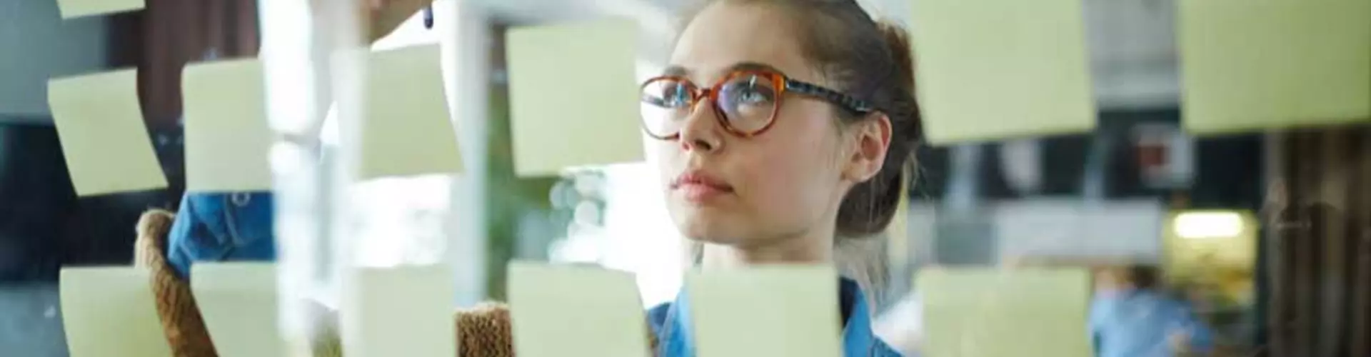 7 online and flexible jobs for college students that pay $15 per hour 7 online and flexible jobs for college students that pay $15 per hour