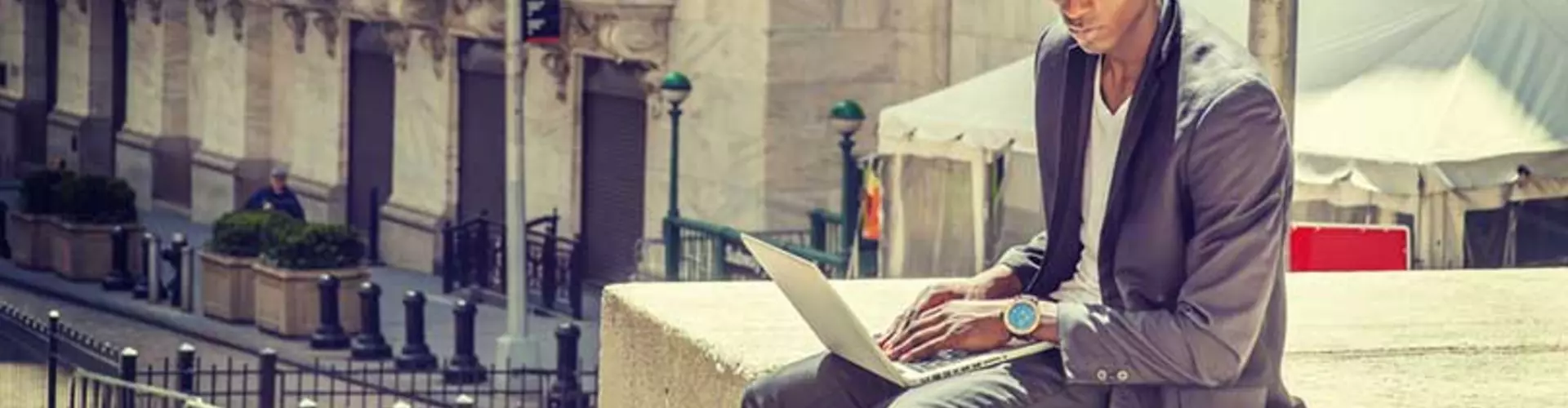 Top 10 Internships for College Students in 2017 Top 10 Internships for College Students in 2017